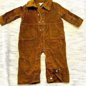 NWOT Cat & Jack 3-6 mo corduroy romper with button snaps
